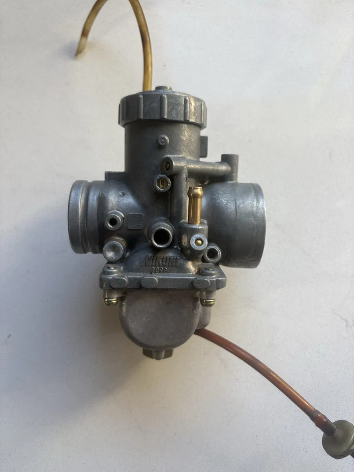 Carburador Polaris Trail Boss 350L 1990 4x4 OEM 3130425 AP142 Foto 2 de 4