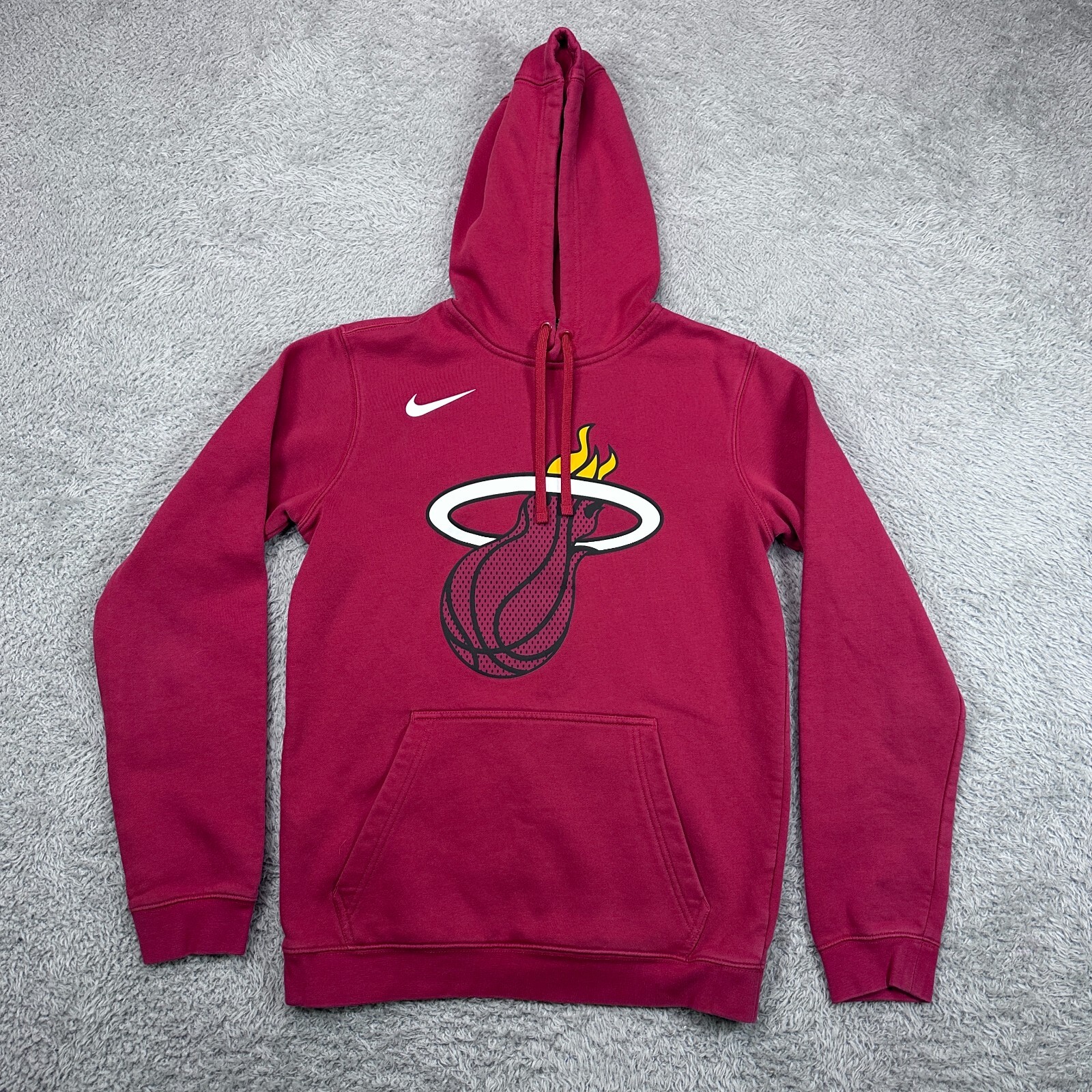 Miami Heat Hoodie Mens S Red Pullover Big Logo NBA Sweatshirt