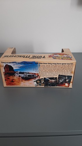 Modellino Welly De Lorean Time Machine 1/24 - Foto 3 di 3