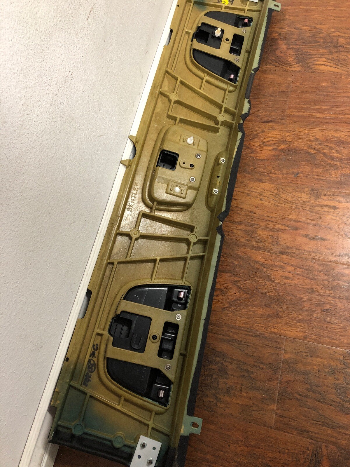 2006 Bentley Continental Flying Spur Black Leather Rear Deck Shelf Trim Panel