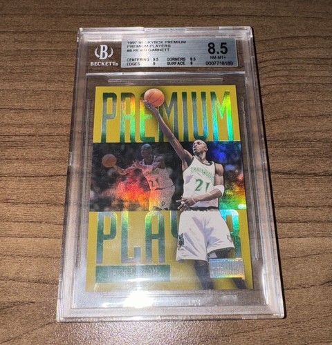 Kevin Garnett #8 1997 Skybox Premium Player card