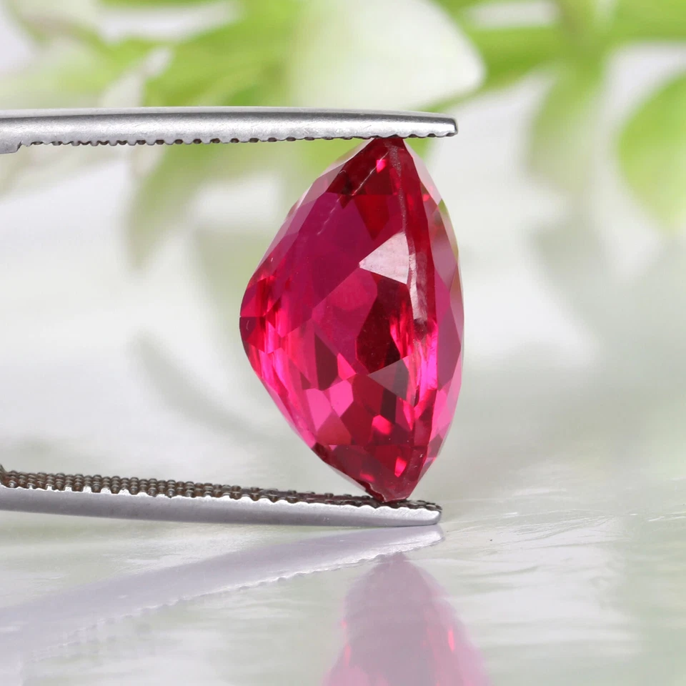 Red Ruby Oval Shape 14.Carat Lab-Created Loose Gemstone For Jewelry Making - Image 2 of 3