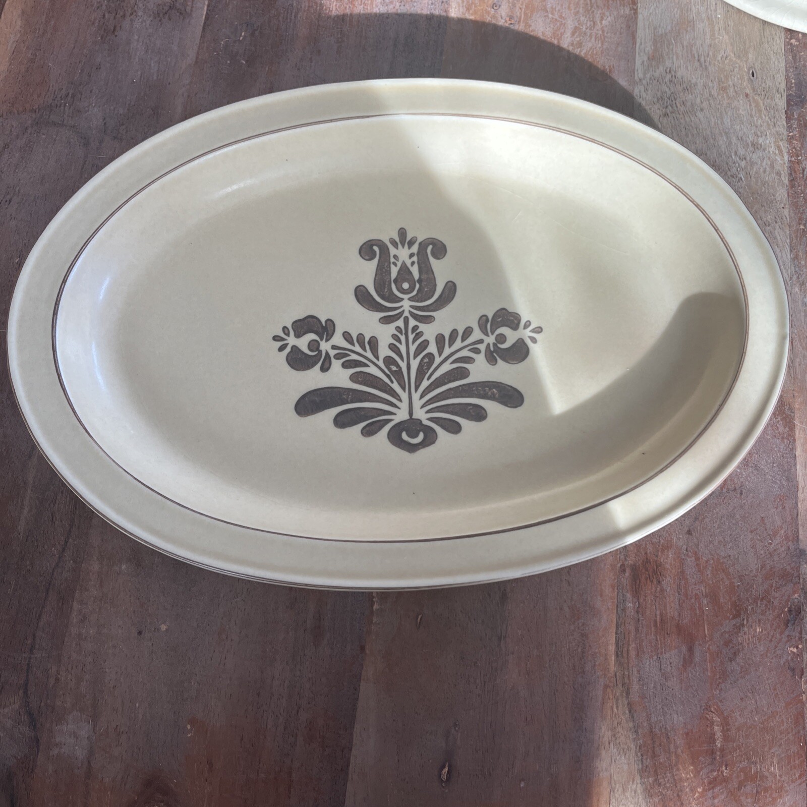 Vintage 1970s Pfaltzgraff Village 14” Oval Serving Tray Platter Plate 6-16 EUC