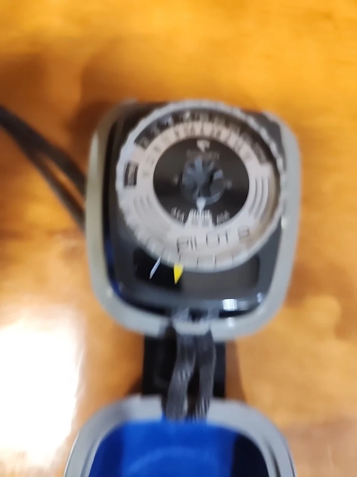 Medidor de luz vintage Gossen Pilot 2 - probado y funcional, con estuche original Foto 2 de 4