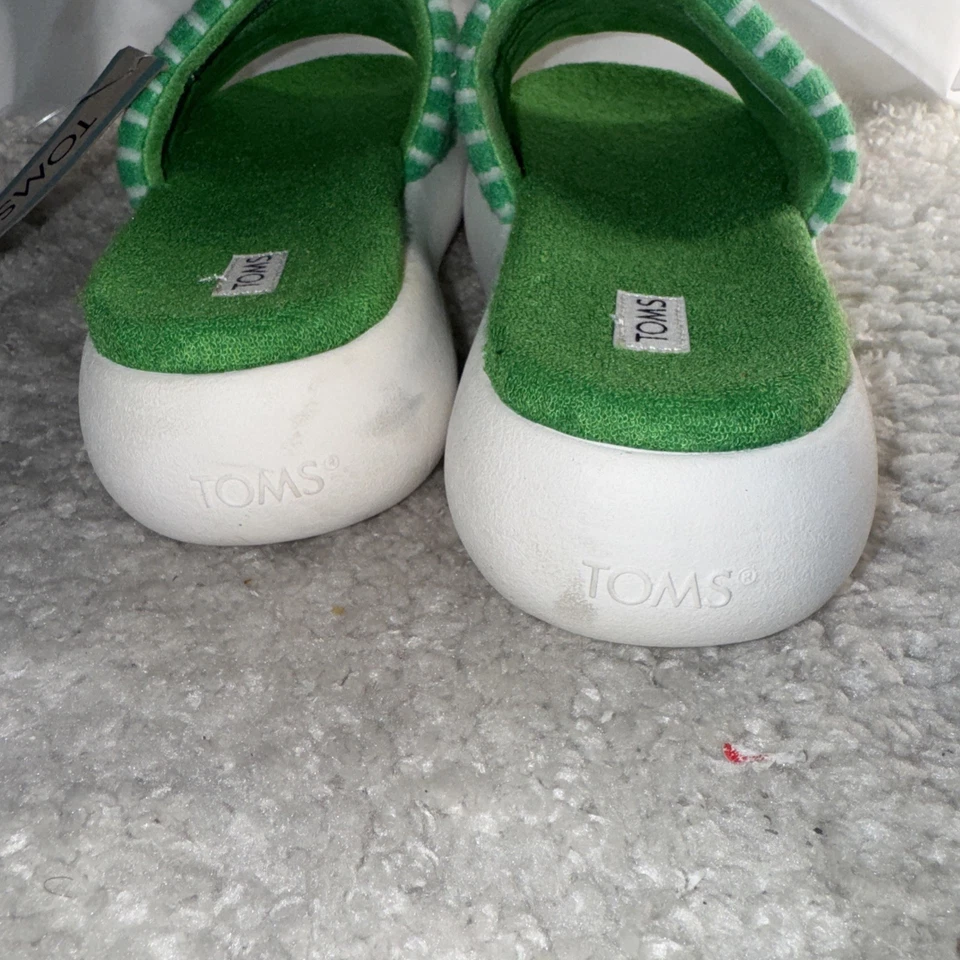 TOMS Slides Aqua Rayas Terry NUEVO Mujer Talla 5 Zapatos Verdes  Foto 4 de 4
