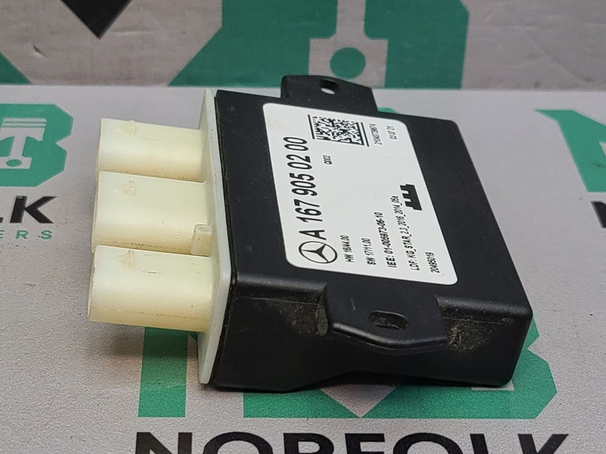 MERCEDES EQC N293 Boot Tailgate Control Module ECU A1679050200