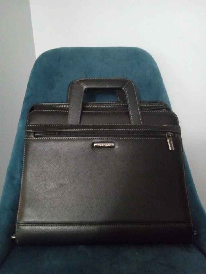 新秀丽黑色行政皮革公文包笔记本电脑支架12'X14'多口袋 — 第 2/4 张图片