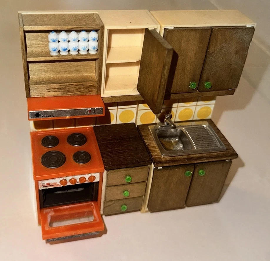 LUNDBY Electrodomésticos de cocina Cocina/Estufa Fregadero Gabinetes 1:16 De Colección Muebles para Casa de Muñecas Foto 2 de 4