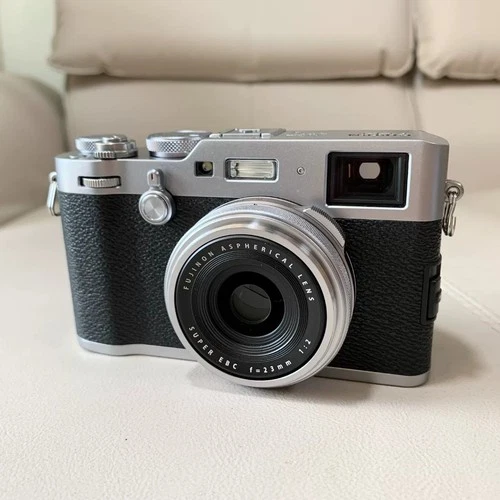 Fujifilm X100F Digital Camera 24.3MP APS-C X-Trans Film Sim 23mm F2 Wi-Fi Y2K - product listing photo