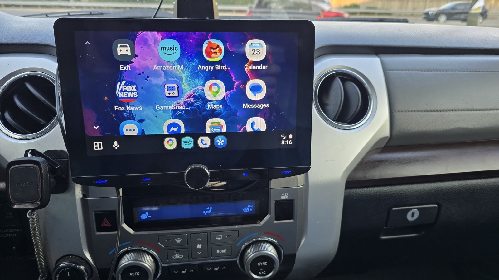 Kenwood Excelon 10.1" Navigation Multimedia Receiver DNR1007XR