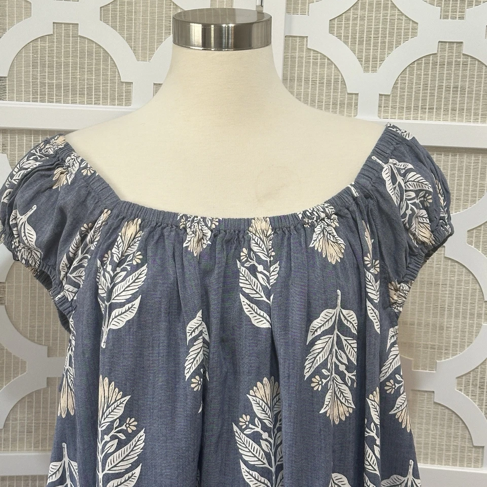 Blusa feminina Old Navy manga folhada floral 2X azul boho camponesa fora do ombro - Imagem 4 de 4