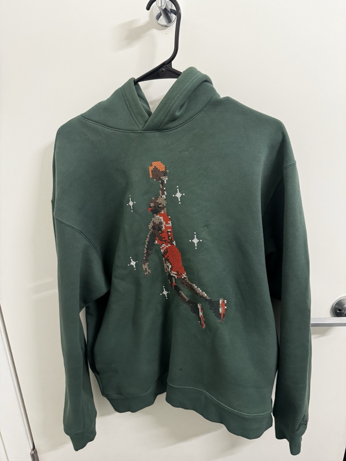 Air Jordan Men's Hoodie Pullover Size Medium Forest Green