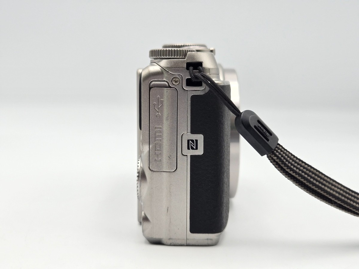 N.MINT] Nikon COOLPIX S9900 Silver Compact Digital Camera From