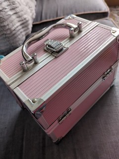Small Pink Metal Make Up Case Storage Box