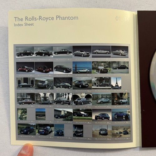 Rolls Royce Phantom Press Kit Brochure with Photo CD - Picture 9 of 11