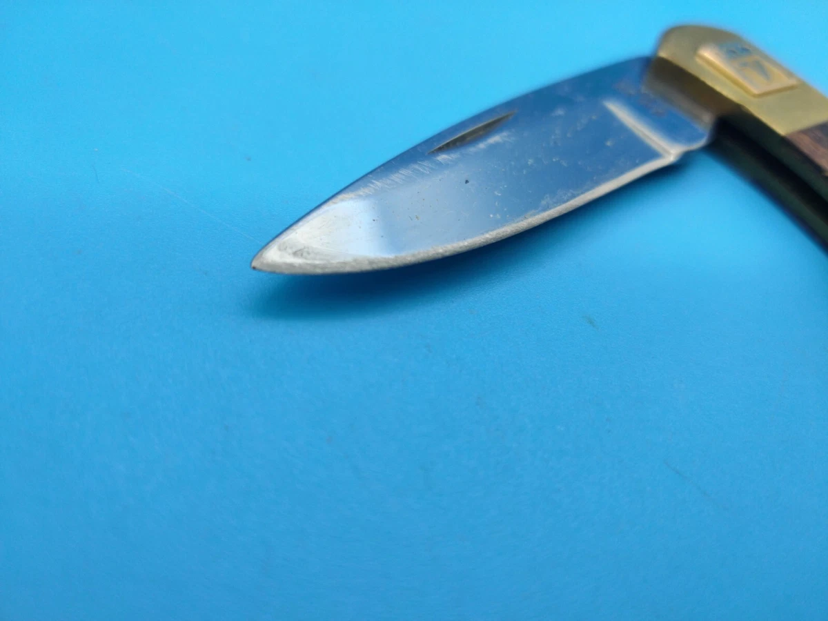 Bear Mgc Drop Point Lockback Wood Handles Brass Bolster Knife Made 