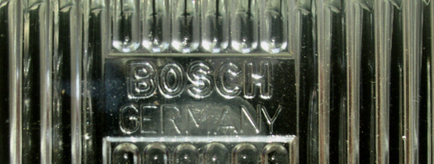 Bosch halogen driving lamp  Bosch 0 305 600 006 Mercedes Rolls Royce RARE NOS