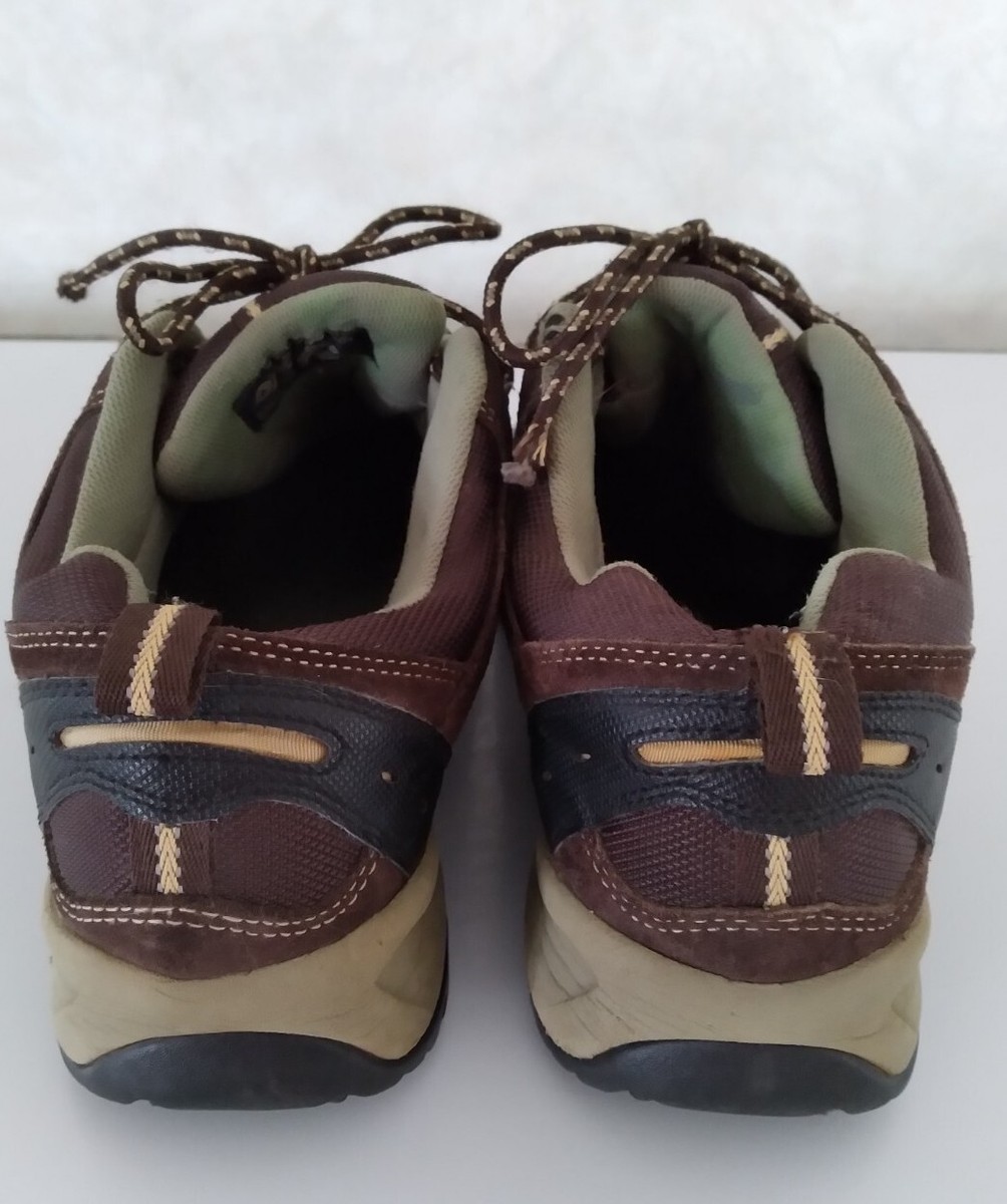 LL Bean Tek 2.5 Waterproof Men display picture 2