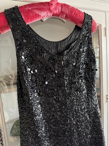 1950s 1960s Black Sequin Beaded Wiggle Dress Wool Knit Silk Lined Size 10 - Picture 12 of 14