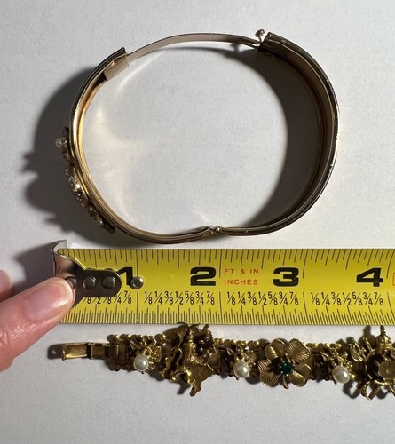 (2) Vintage_Costume Jewelry_Bracelets_Gold Toned_Faux Pearls?_Faux Stones?_C00L_ - Picture 22 of 24