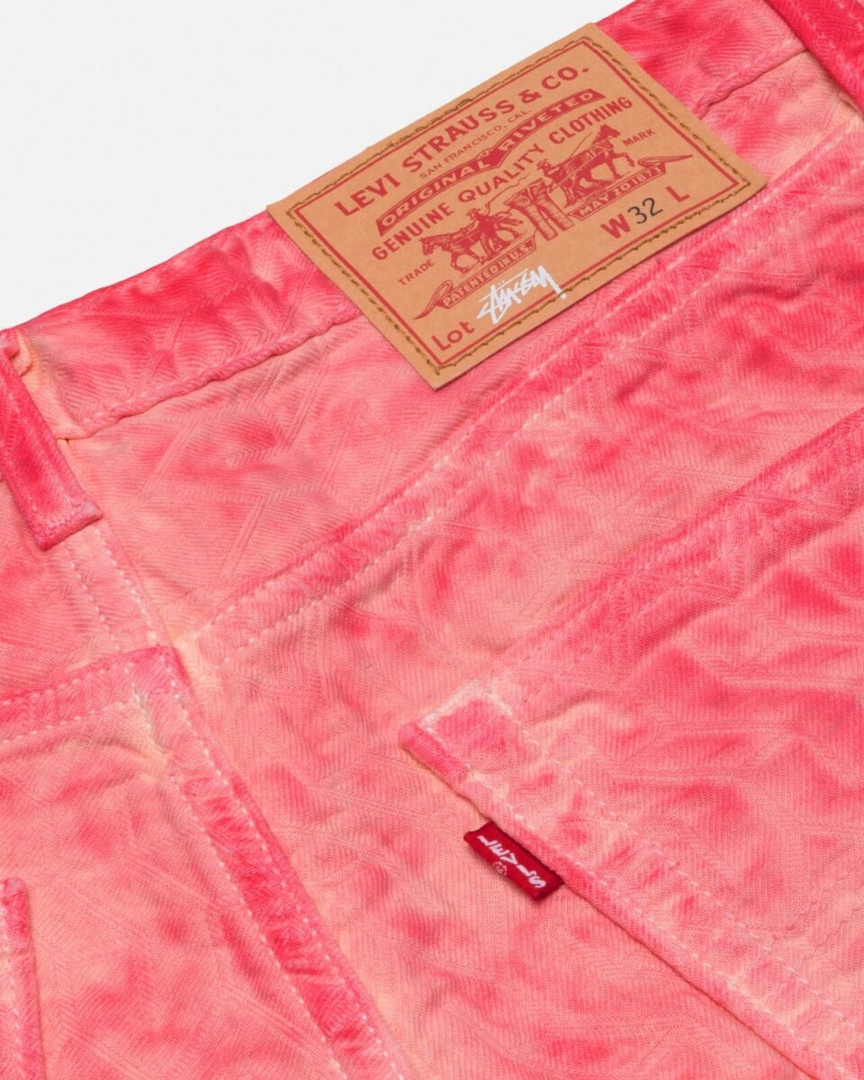 Stussy x Levi's Dyed Jacquard Trucker Jeans Black White Pink Stussy x Levi's Dyed Jacquard Trucker Jeans Black White Pink