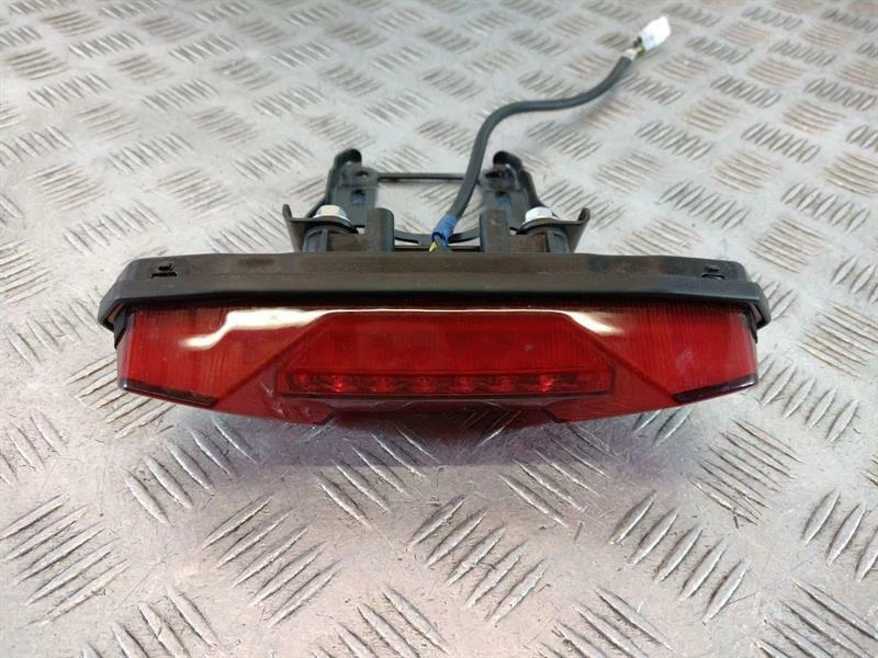 Yamaha MT-09 TRACER GT (2021>) Rear Lamp - Image 2 of 4