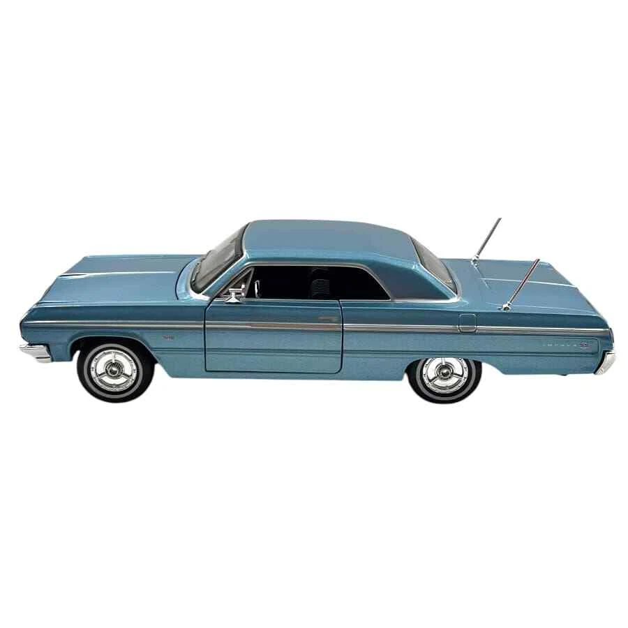 Modellino Auto Maisto 1/24 Chevrolet Impala SS 1964 Light Blue - Immagine 3 di 4