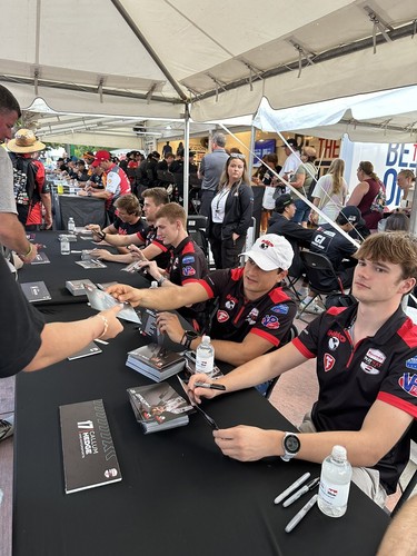 2024 Indycar SIGNED NXT CARD SET ABEL CHADWICK Andretti Team Roe Aron de Alba - Picture 10 of 12