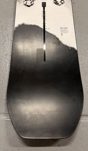 2025 Burton Family Tree Gril Master 155cm Ridden 1 day Stomp Pad and inserts - Picture 6 of 6