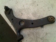 Triangle de suspension Toyota RAV 4