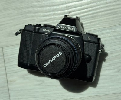 Olympus OM-D E-M5 16.1 MP Digital Camera Black (Body Only)