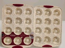 2 mini sartenes de silicona confeti Trudeau - utensilios para hornear antiadherentes de 12 tazas