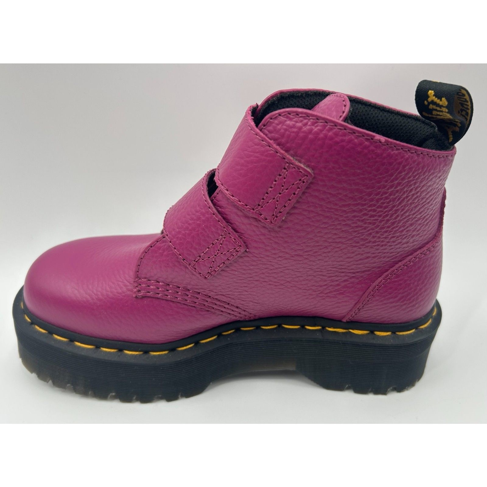 Dr. Martens Pink Devon Heart Leather Platform Boots Milled Nappa Size 7 image 4