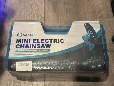 SAKER Mini Electric Chainsaw 20V Cordless Battery 4 in Bar Blue/Black