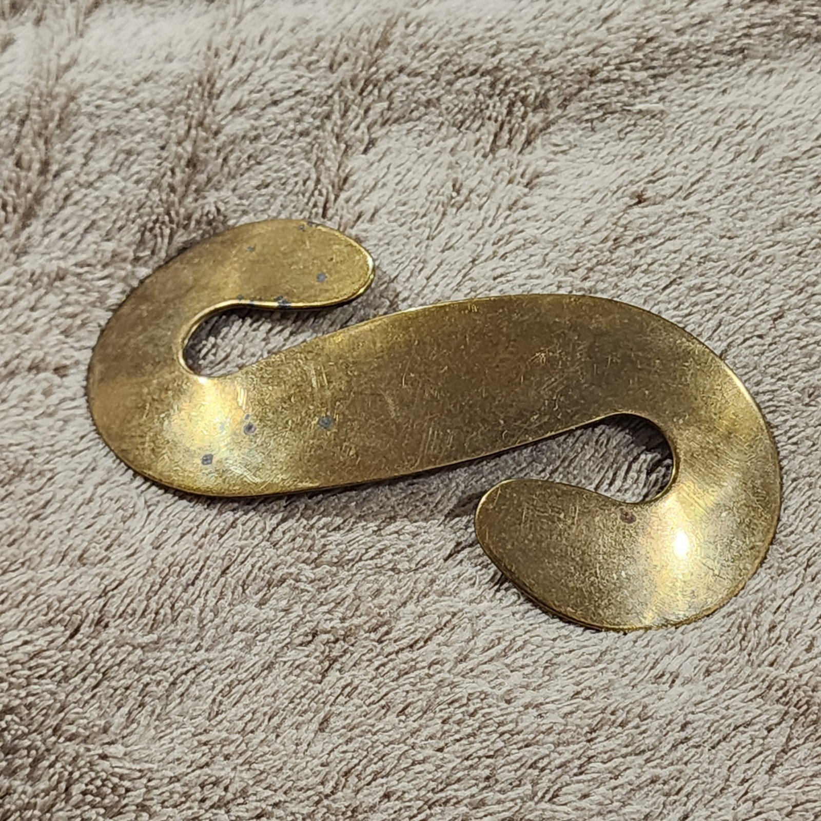 Handmade Solid Brass Post-Medieval Buckle - image 2