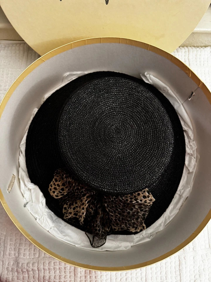 Eric Javits Couture вручную заблокированный черный соломенная шляпа с леопард бант + оригинальная коробка - Изображение 2 из 4