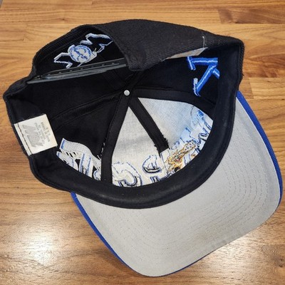 Kentucky Wildcats Vintage 90s Graffiti Snapback Hat Top of The