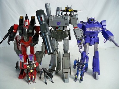 K25i64652 MEGATRON SHOCKWAVE THRUST FRENZY KO TRANSFORMERS MASTERPIECE COMPLETE