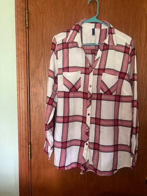 Women s Long Sleeved Blouse. Red, Black and White Plaid. 1X Excellent condition