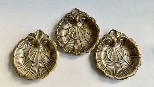 Vintage Sterling Silver LUNT Shell Nut/Butter Pat Dish