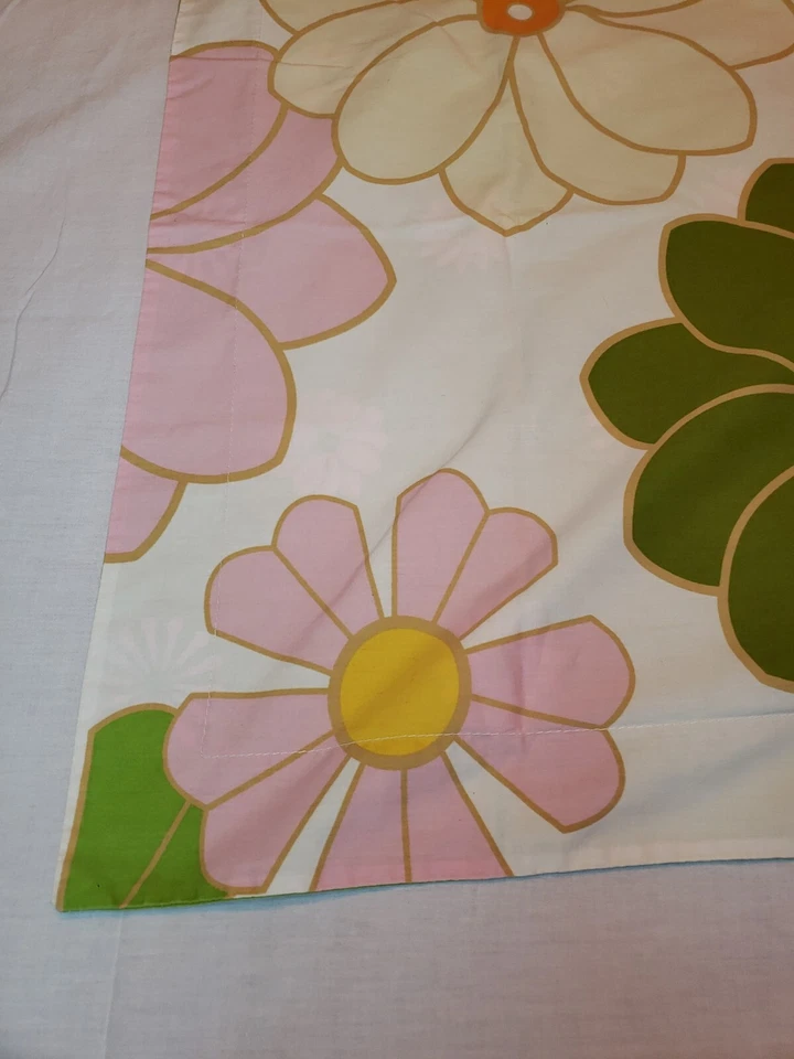 CIRCO Flower Power Standard Sham rosa verde mezcla de algodón Foto 2 de 4