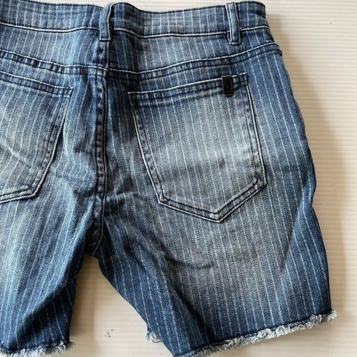 JAG Boyfriend Striped Cut Off Denim Jean Shorts Womens Size 26 Waist Blue Casual - Picture 10 of 12