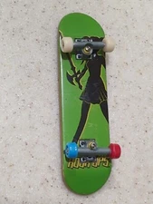 Vintage Hook-Ups Demon Killer Nabiki Tech Deck Skateboard Finger Board Green