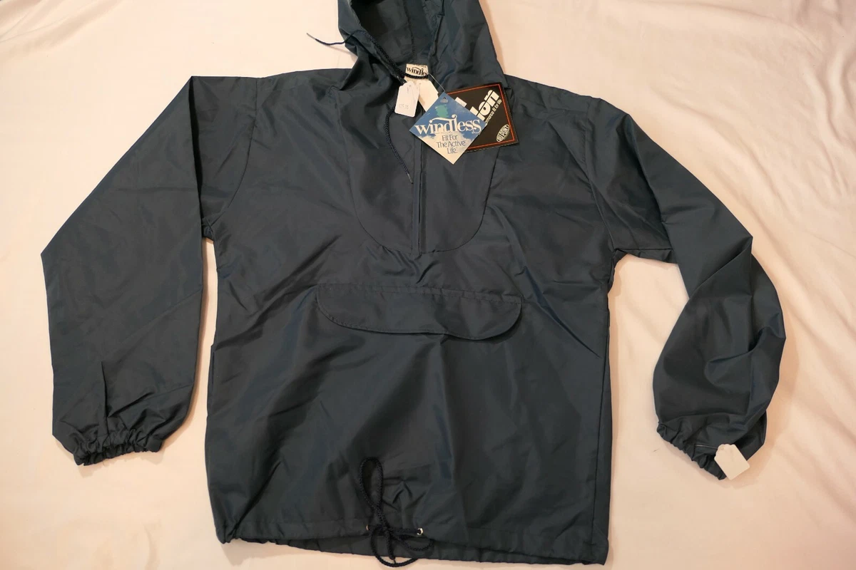 Windbreaker top front pocket
