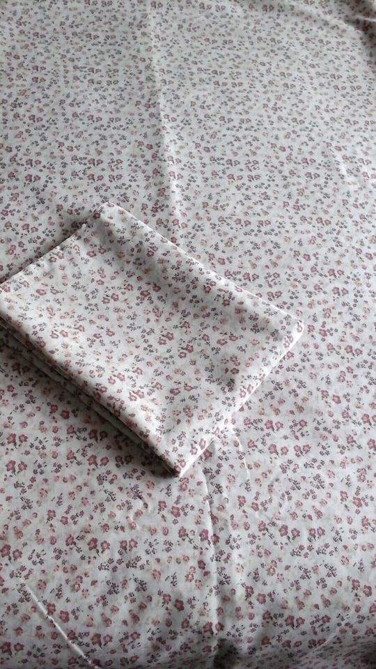 PRIMARK Reversible Pink/Beige Ditsy Floral Single Duvet Cover