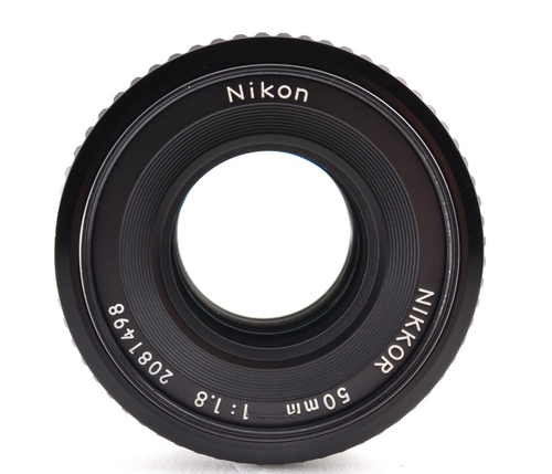 Near Mint Nikon Nikkor Ai-s AIS 50mm f/1.8 Pancake Standard Prime MF Lens #608 - Picture 6 of 12
