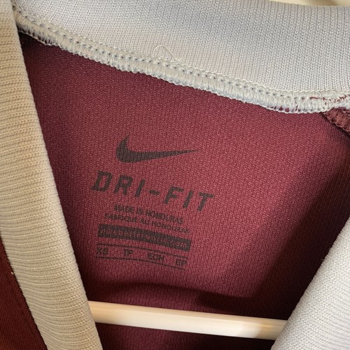 Nuevo con etiquetas Nike Softbol Mujer XS Marrón/Gris Dri-Fit Camisa Mangas Cortas 707183-668 - Imagen 4 de 5