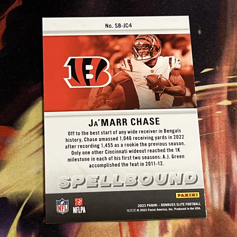 2023 Donruss Elite Ja’MARR CHASE Spellbound “S” GREEN FOIL Parallel #SB-JC4 - Image 2 of 2