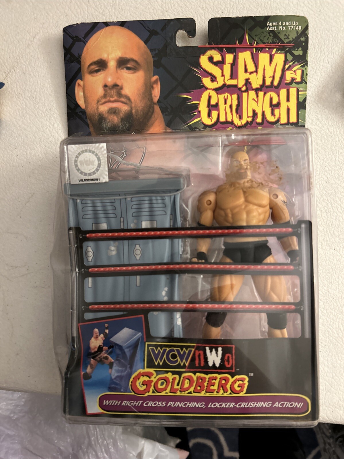 GOLDBERG  WRESTLING ACTION  FIGURE  WCW NWO  SLAM CRUNCH TOY BIZ 1999 NOS