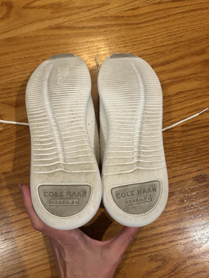 Cole Haan Women’s 9 Wingtip Oxford Zerogrand Stitchlite Shoes - Image 4 of 4